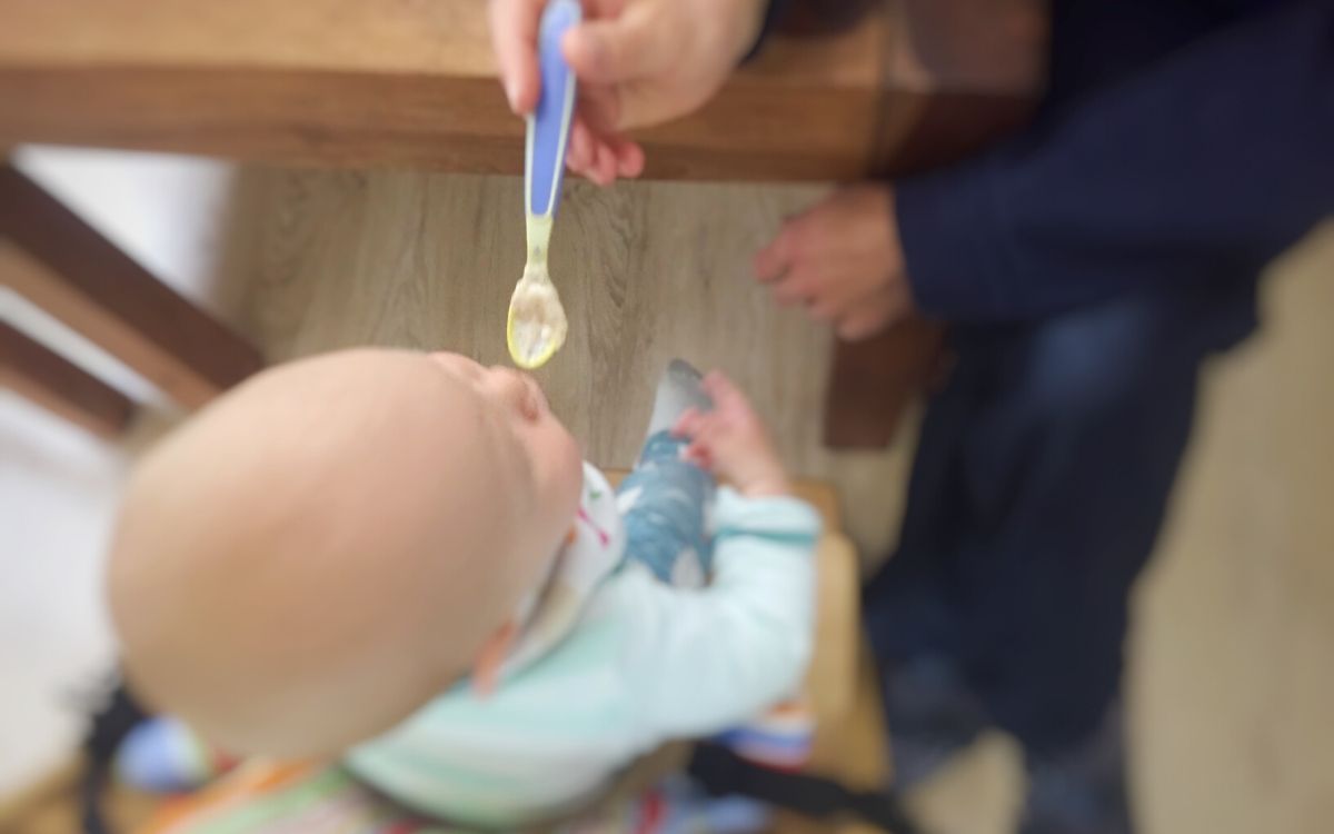 Introducing solid food to your baby the German way
